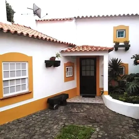 In Pico Casa Da Roseira Brava * Lajes do Pico