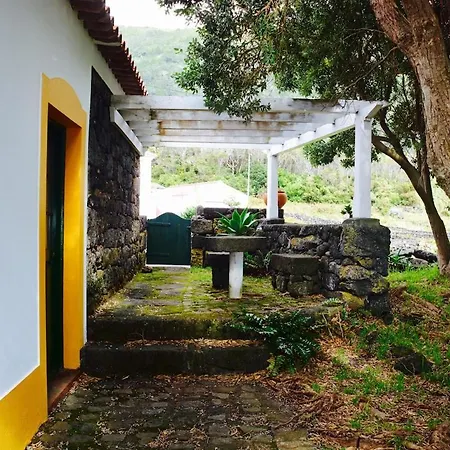 In Pico Casa Da Roseira Brava Prázdninový dům Lajes do Pico